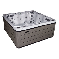 Гидромассажный спа-бассейн Viking Spa Tradition 2